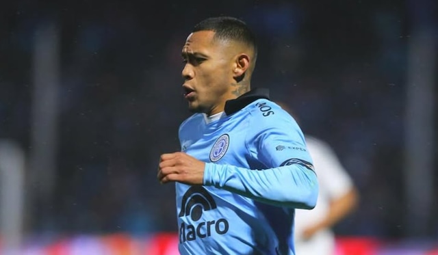 Bryan Reyna de Belgrano (ARG) a Universitario. (Foto: Belgrano)