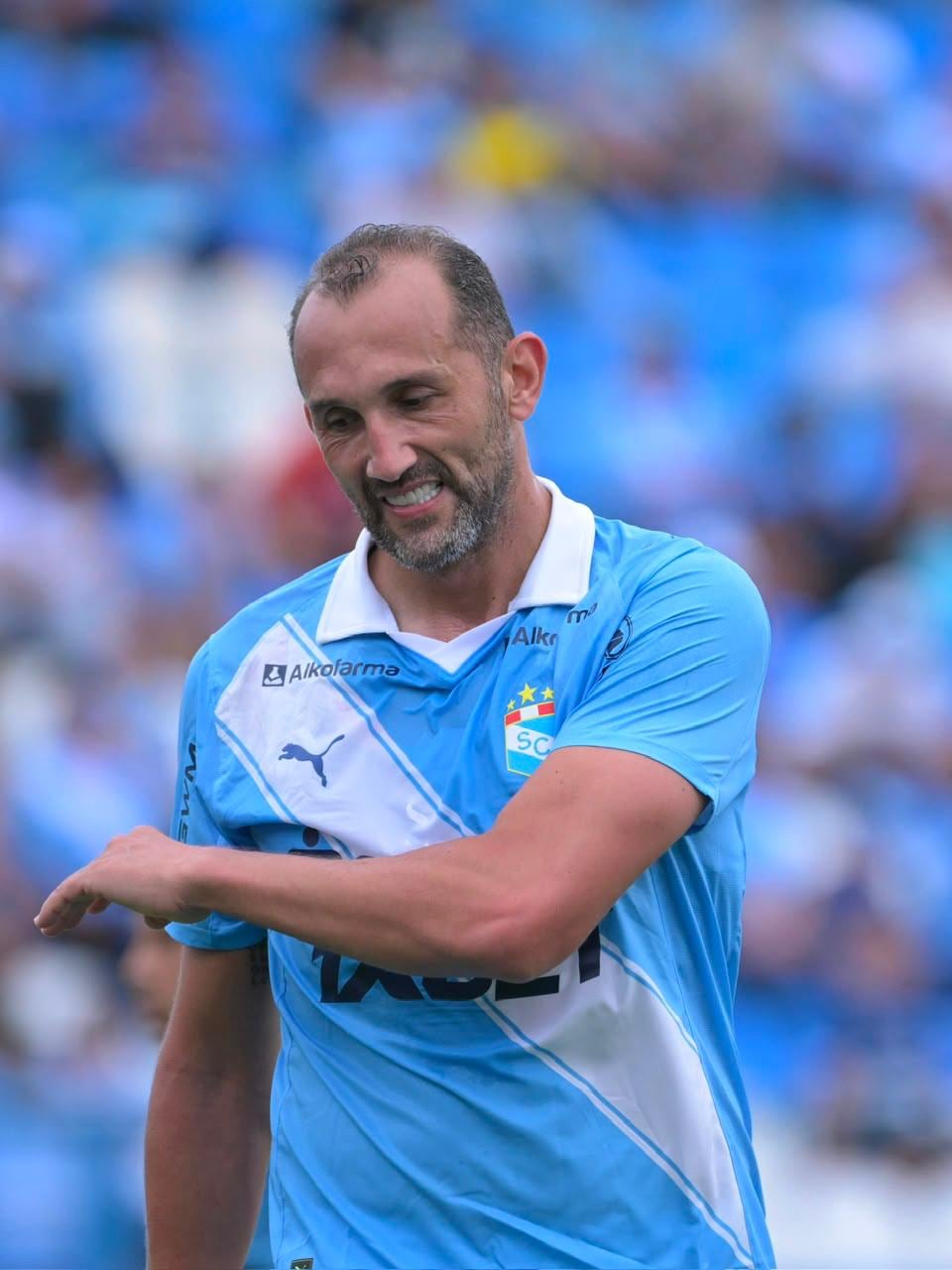 Hernán Barcos tuvo un desempeño aceptable con Criistal | (Foto: GEC)