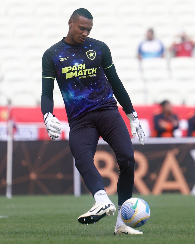 John Víctor (Foto: Vitor Silva)