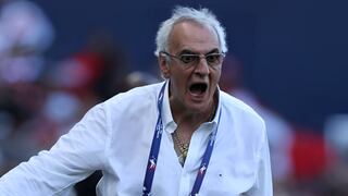 CONMEBOL pone sanción a la FPF: Jorge Fossati fue suspendido por una fecha tras Copa América
