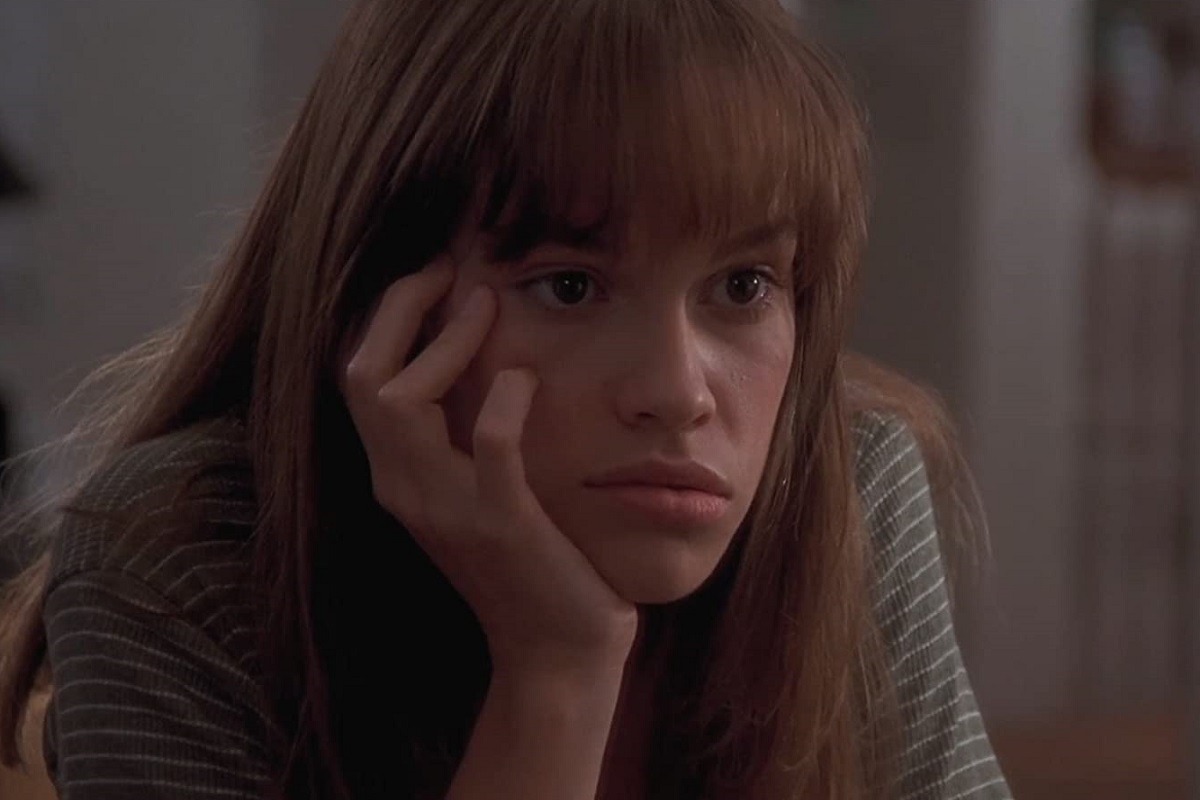 Hilary Swank como Julie Pierce en la cuarta película de "Karate Kid" (Foto: Columbia Pictures)