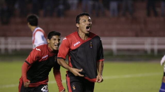 El golazo de derecha de Zúñiga en un ángulo imposible de atajar [VIDEO]