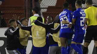 Sube al segundo lugar: Emelec derrotó (2-1) a Huracán en la Copa Libertadores 2019