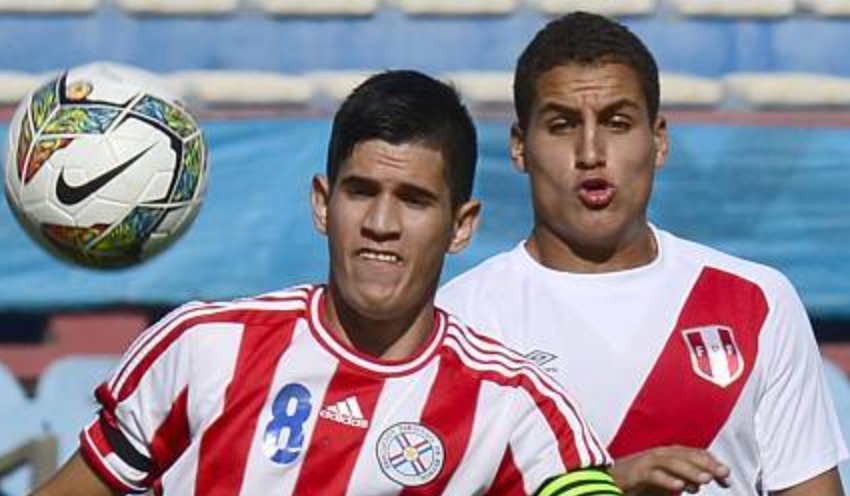 Gustavo Viera defendió a Paraguay en dos categorías juveniles de Paraguay y enfrentó a Perú.