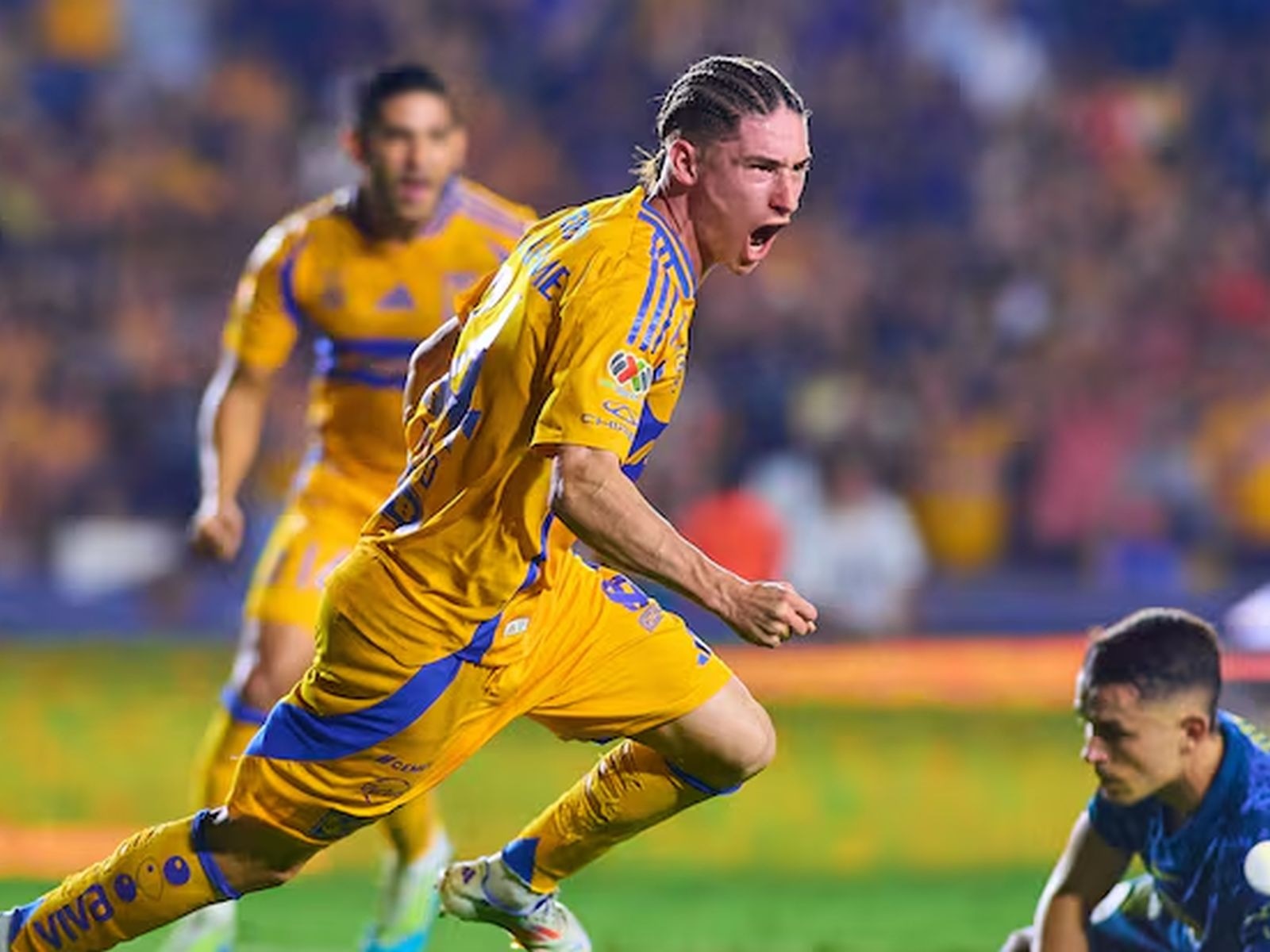 Marcelo Flores hizo el gol del triunfo de Tigres (Foto: Mexsport)