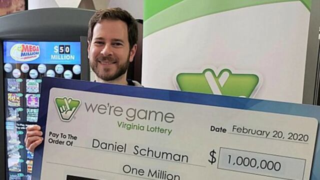 Su esposa le regala un boleto y se gana un millón de dólares en la lotería 