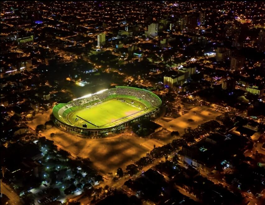 El estadio Tahuichi Ramón Aguilera Costas se encuentra ubicado en Santa Cruz y tiene una altura de 429 msnm. (Foto: Agencias).