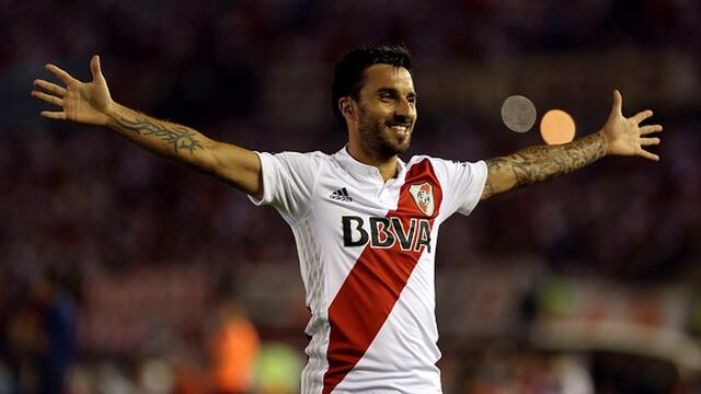 Ataca Boca... y gol de River: Scocco marca el 2-0 tras asistencia del 'Pity' [VIDEO]