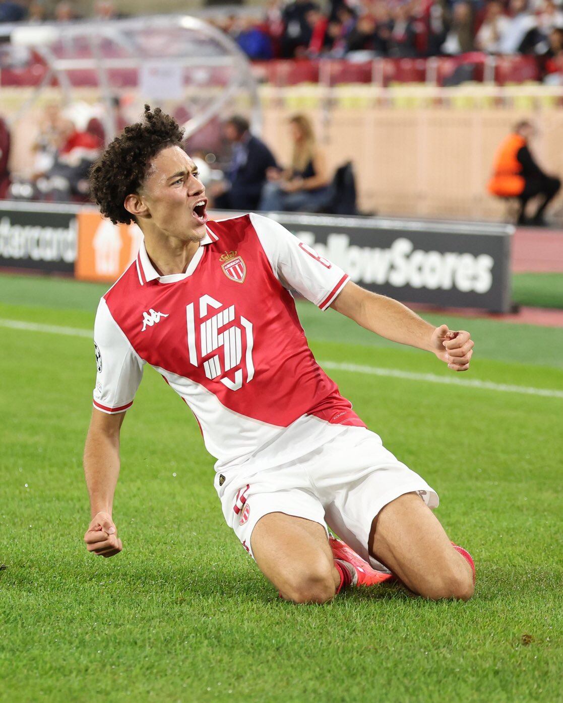 Maghnes Akliouche abrió el marcador en el Barcelona vs. AS Mónaco. (Foto: Agencias)