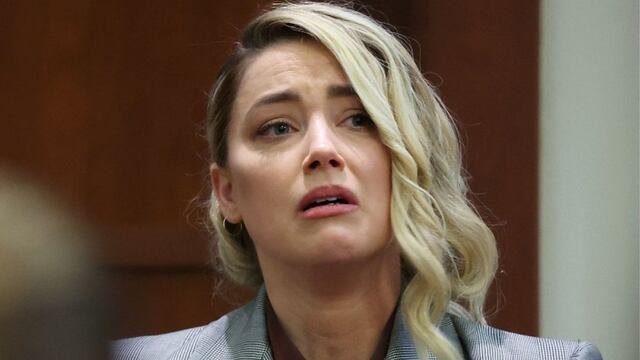 Amber Heard llora en juicio contra Johnny Depp: “La gente quiere matarme y me lo dicen todos los días”