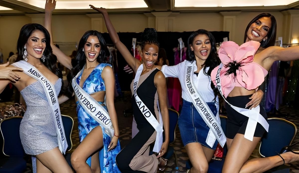 Camila Escribens (segunda a la izquierda) es la representante peruana en el Miss Universe 2023. (Foto: Instagram)