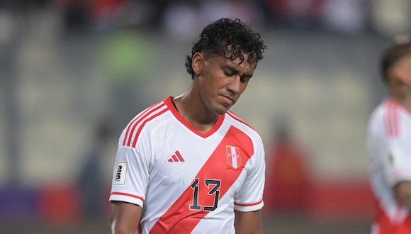 Renato Tapia no jugará la Copa América 2024 con Perú. (Foto: AFP)