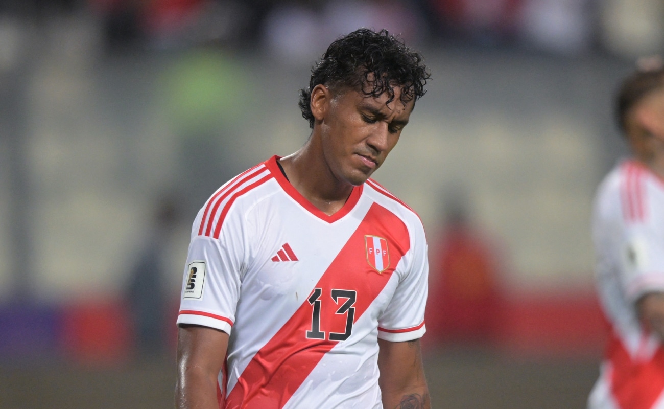 Renato Tapia no jugaría la Copa América 2024 con Perú. (Foto: AFP)