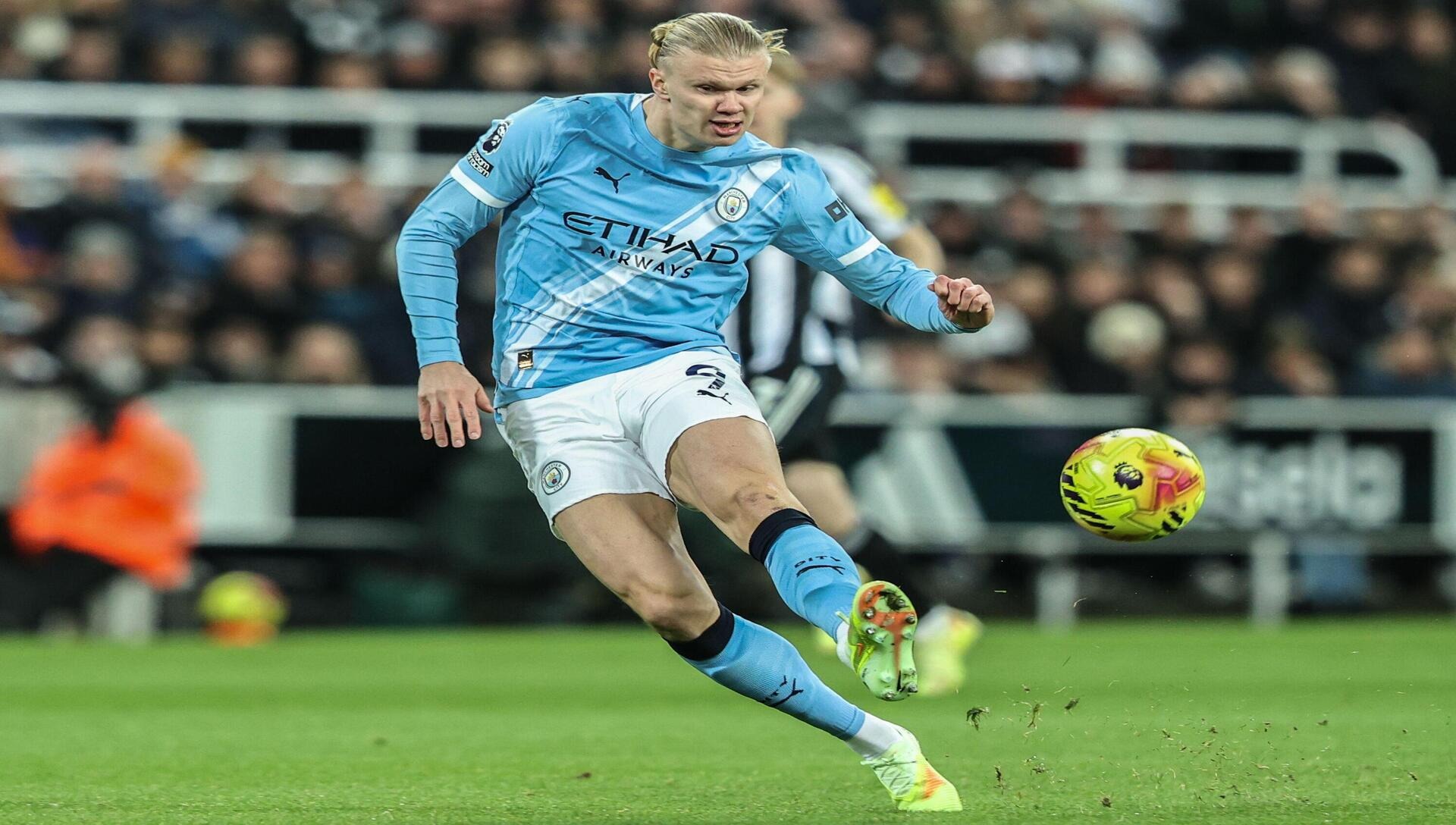 El noruego Haaland buscará marcar un nuevo gol en el partido Manchester City vs Bayer Leverkusen (Crédito: Alamy Stock Photo).