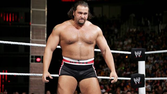 El impactante cambio de look de Rusev antes de WrestleMania 33 (FOTO)