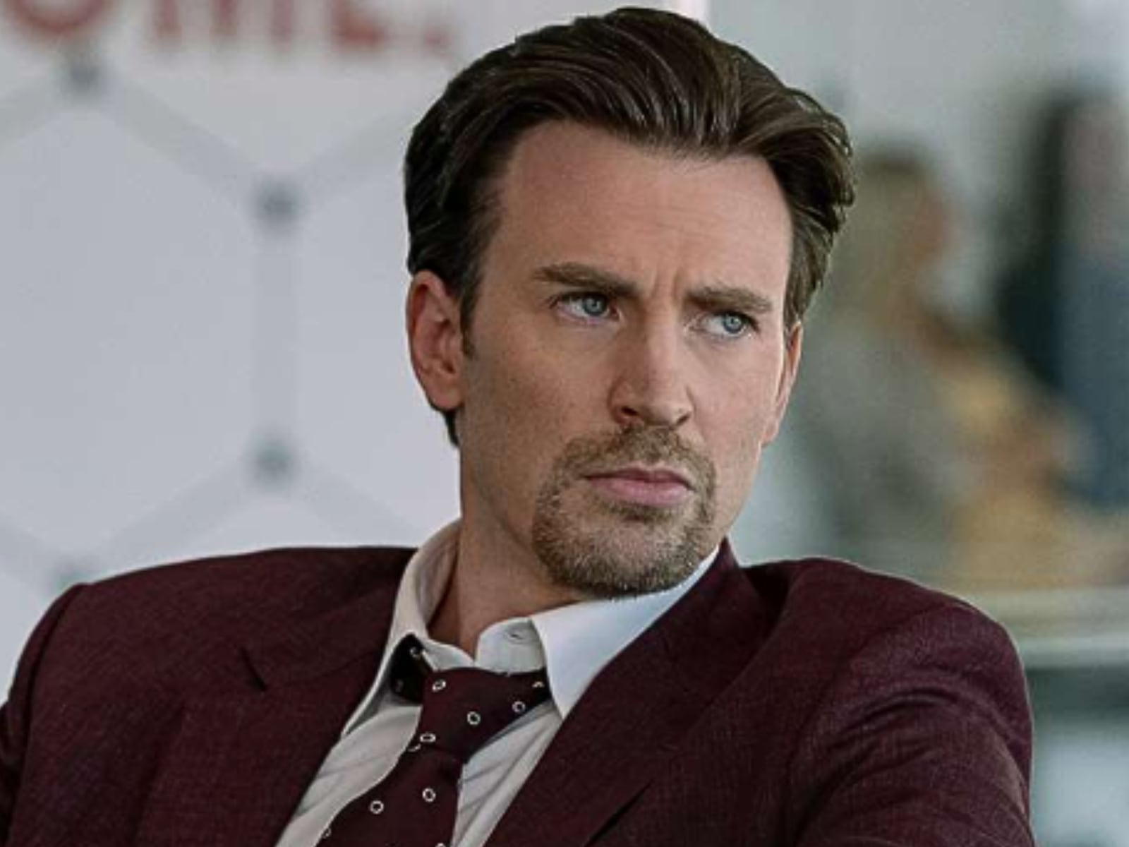 Chris Evans como Pete Brenner en la película “Pain Hustlers” (Foto: Netflix)