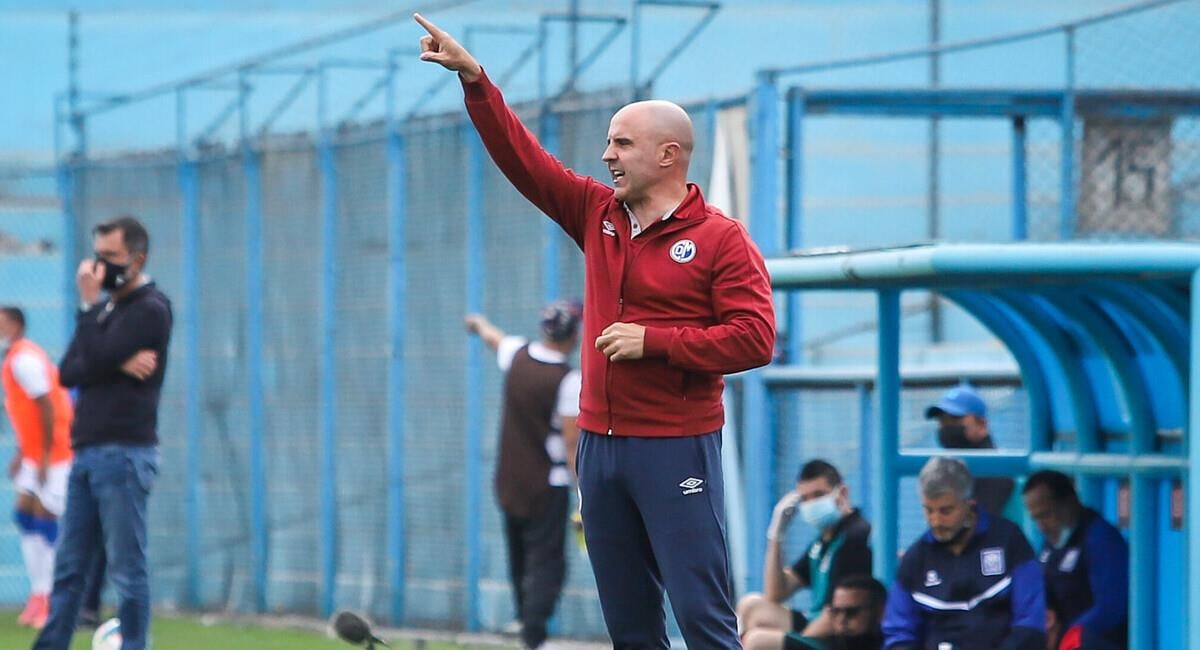 Hernán Lisi fue presentado como DT de Deportivo Garcilaso para el 2026. (Foto: Liga 1)