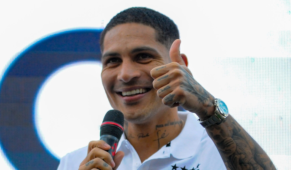 Paolo Guerrero fue presentado como nuevo jugador de Liga de Quito. (Foto: LDU)