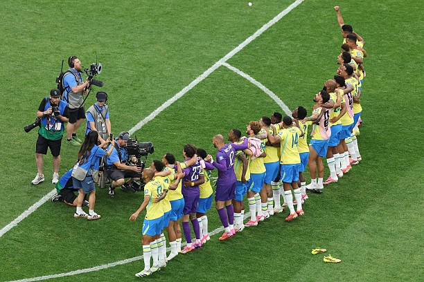 Brasil clasificó a octavos de final tras vencer por 2-1 a Japón en los 16avos. (Foto: Getty Images)