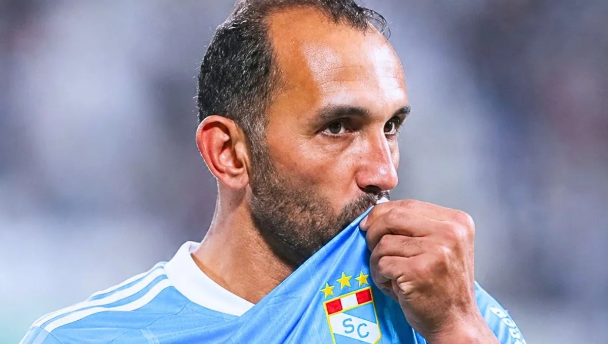 Hernán Barcos es nuevo jugador de Sporting Cristal. (Foto: Composición Depor)