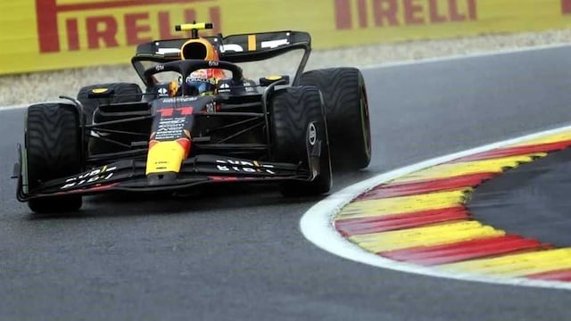 Tras un golpe con Hamilton: ‘Checo’ Pérez abandonó el Sprint del Gran Premio de Bélgica