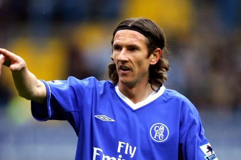 El futbolista ruso jugó en la Premier League desde el 2003 hasta el 2006 en clubes como Chelsea, Portsmouth y Charlton.