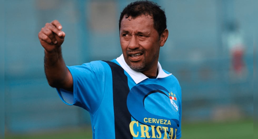 El delantero que pide Roberto ‘Chorri’ Palacios para Sporting Cristal: “Es un jugador con experiencia”