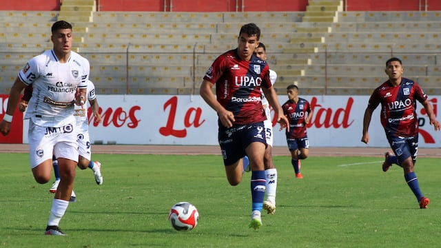No hubo VAR en el primer tiempo: Mannucci derrotó 2-0 a Cienciano, por la fecha 11 del Torneo Clausura
