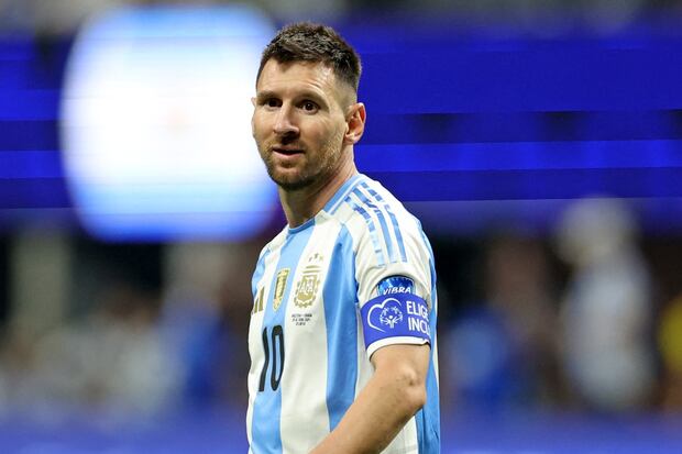 Lionel Messi no jugará contra Perú. (Foto: CHARLY TRIBALLEAU / AFP)