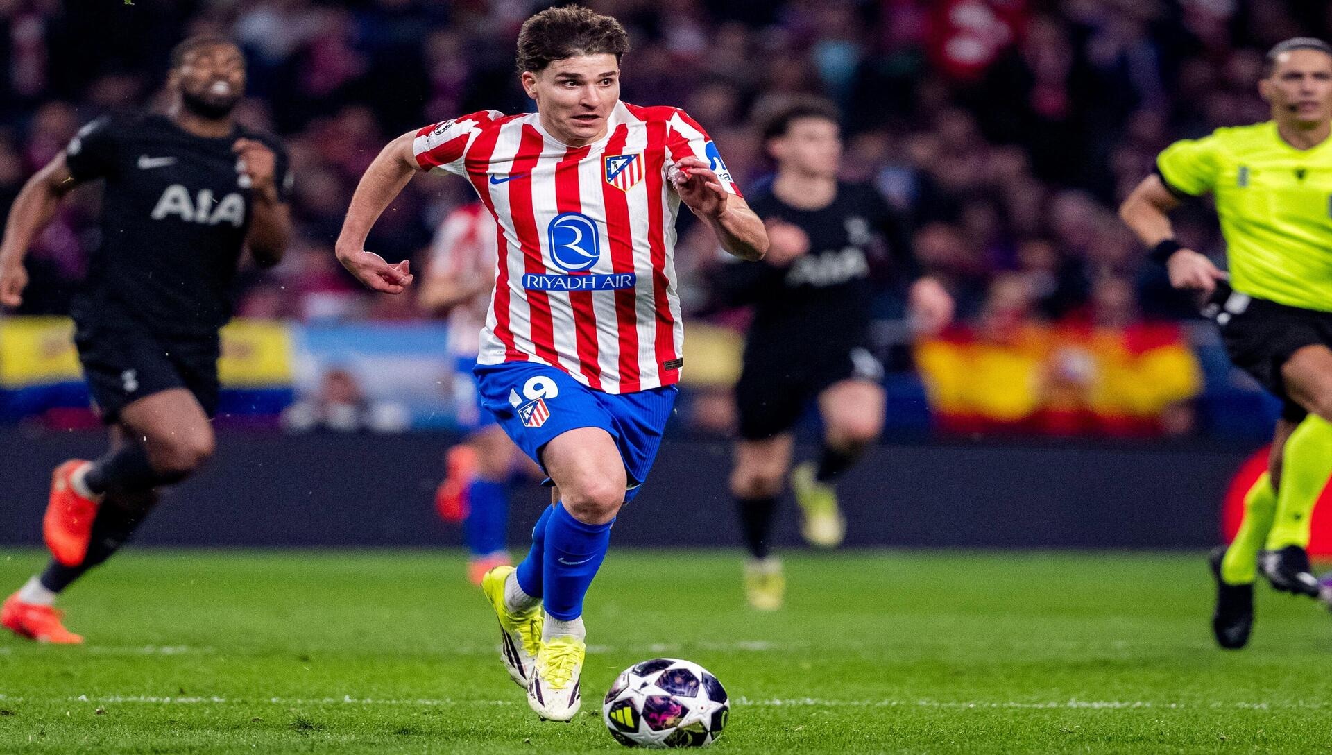 Los colchoneros buscarán sellar su clasificación en el partido Tottenham vs Atlético Madrid (Crédito: Alamy Stock Photo).