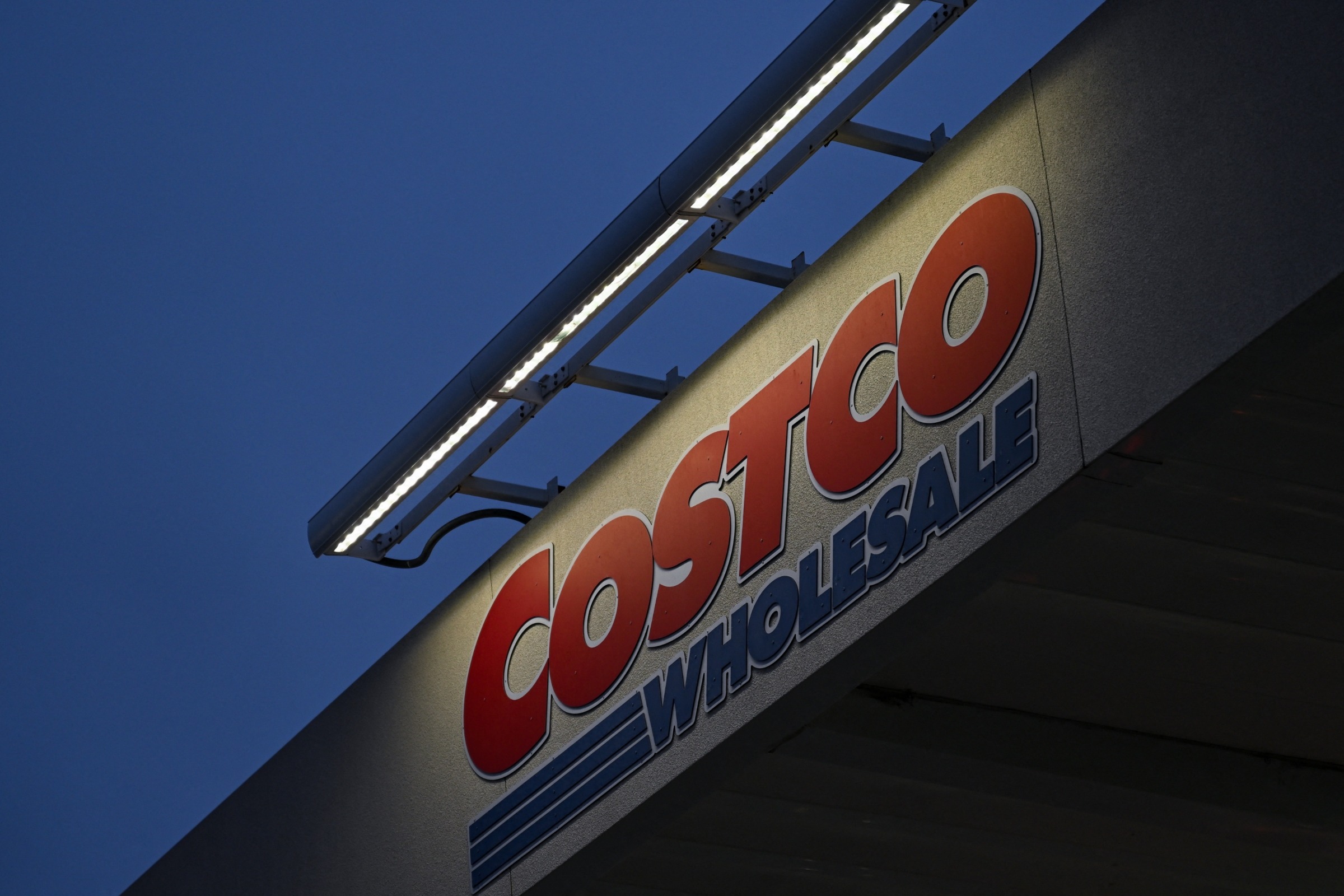 Esto es lo que debes saber sobre algunos de los salarios que ofrece Costco (Foto: AFP)