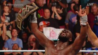 ¡Continúa su reinado! Kofi Kingston venció a Randy Orton y retuvo el título de la WWE [VIDEO]