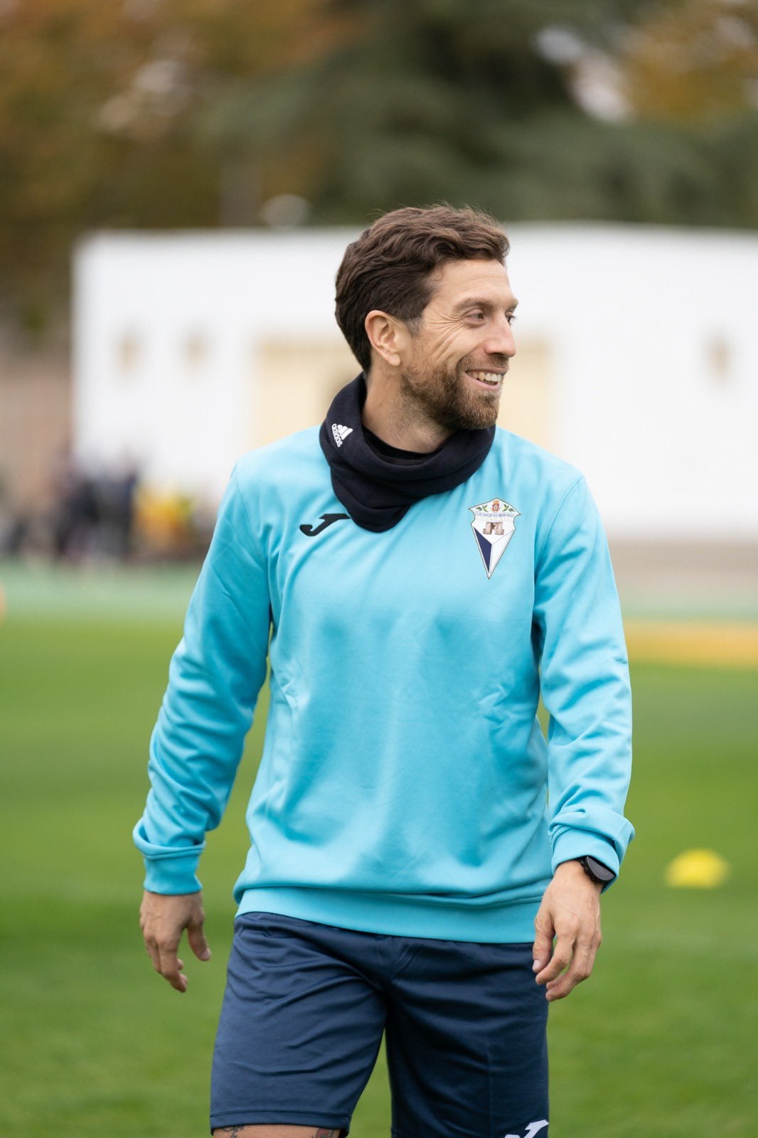 Alejandro 'Papu' Gómez entrena con Manchego de España. (Foto: Manchego)