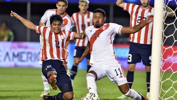 The game between Paraguay and Peru was very close during the 90 minutes. (Foto: AFP)