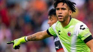 Pedro Gallese recibió gol tras un grueso error de la defensa de Veracruz