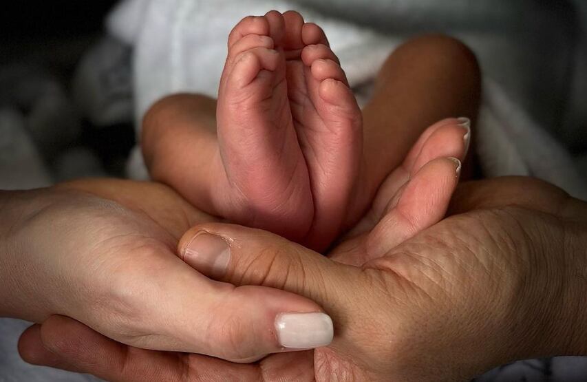 Así recibieron a su segundo hijo Matteo (Foto: Adrián Uribe / Instagram)