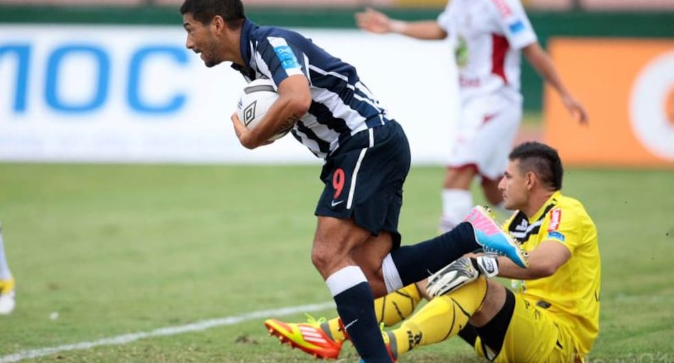 Ni Paolo Guerrero ni Hernán Barcos: el jugador más veterano del fútbol peruano está en Copa Perú