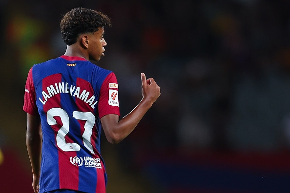 Lamine Yamal debutó profesionalmente en el Barcelona en un partido ante Betis en 2023. (Foto: Getty Images)