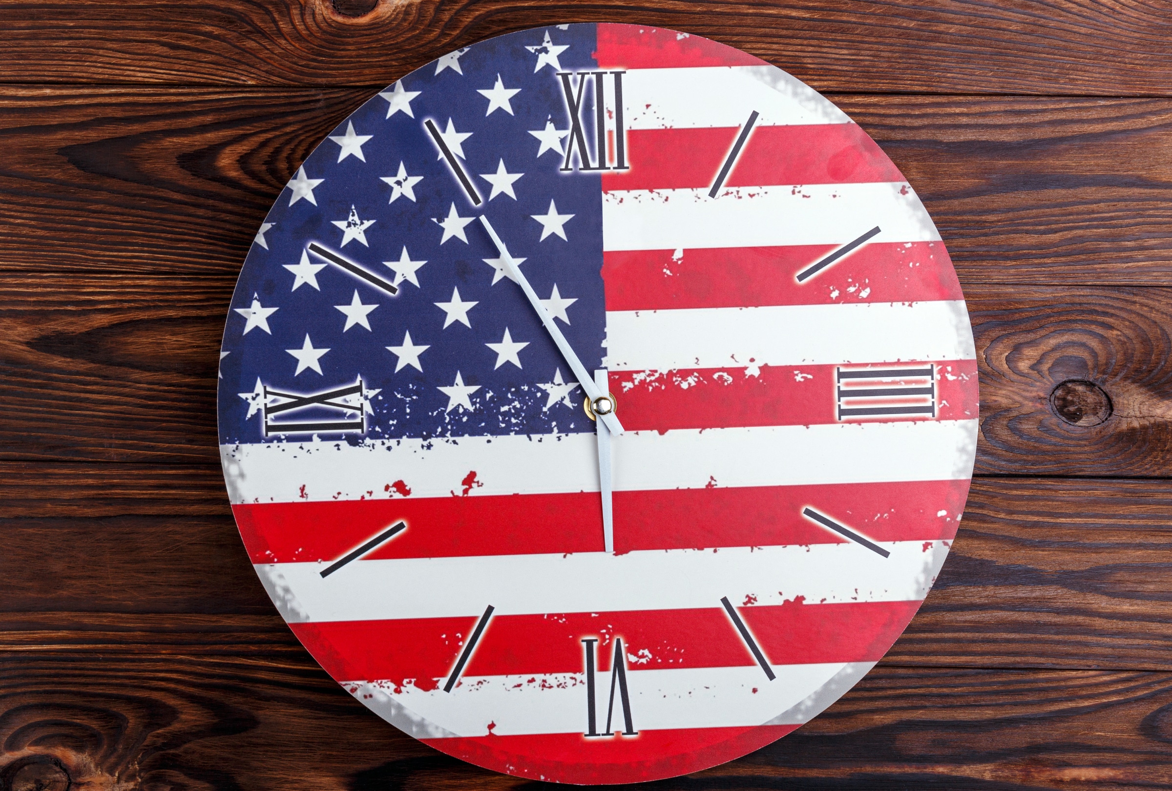 ESTADOS UNDIOS, 26/02/2026.- Guía del horario de verano 2026 en EE.UU.: 8 de marzo se adelanta una hora y 1 de noviembre se atrasa. Consulta zonas horarias, excepciones como Hawái y Arizona y consejos prácticos. FOTO DE ALFA STUDIO PARA ISTOCK Y GETTY IMAGES