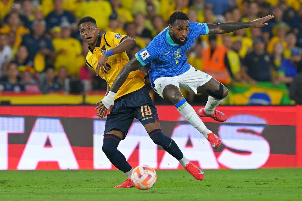 Brasil hará algunos cambios para enfrentar a Paraguay luego de empatar sin goles ante Ecuador. (Foto: CBF)