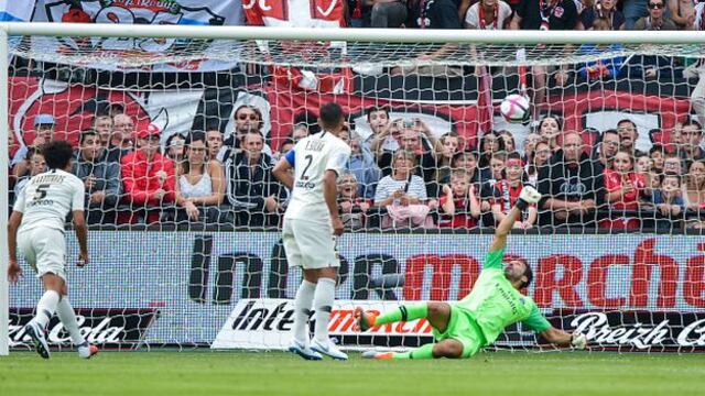 San 'Gigi' Buffon: se lució con sensacional atajada para salvar el arco del PSG [VIDEO]