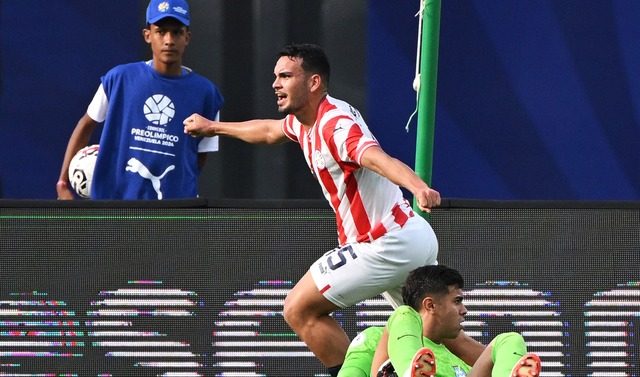 Fabrizio Peralta - Cerro Porteño. (Foto: Federico Parra / AFP)