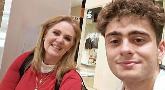La actriz y su hijo vacacionaron por Japón en fiestas de Año Nuevo (Foto: Érika Buenfil/ Instagram)