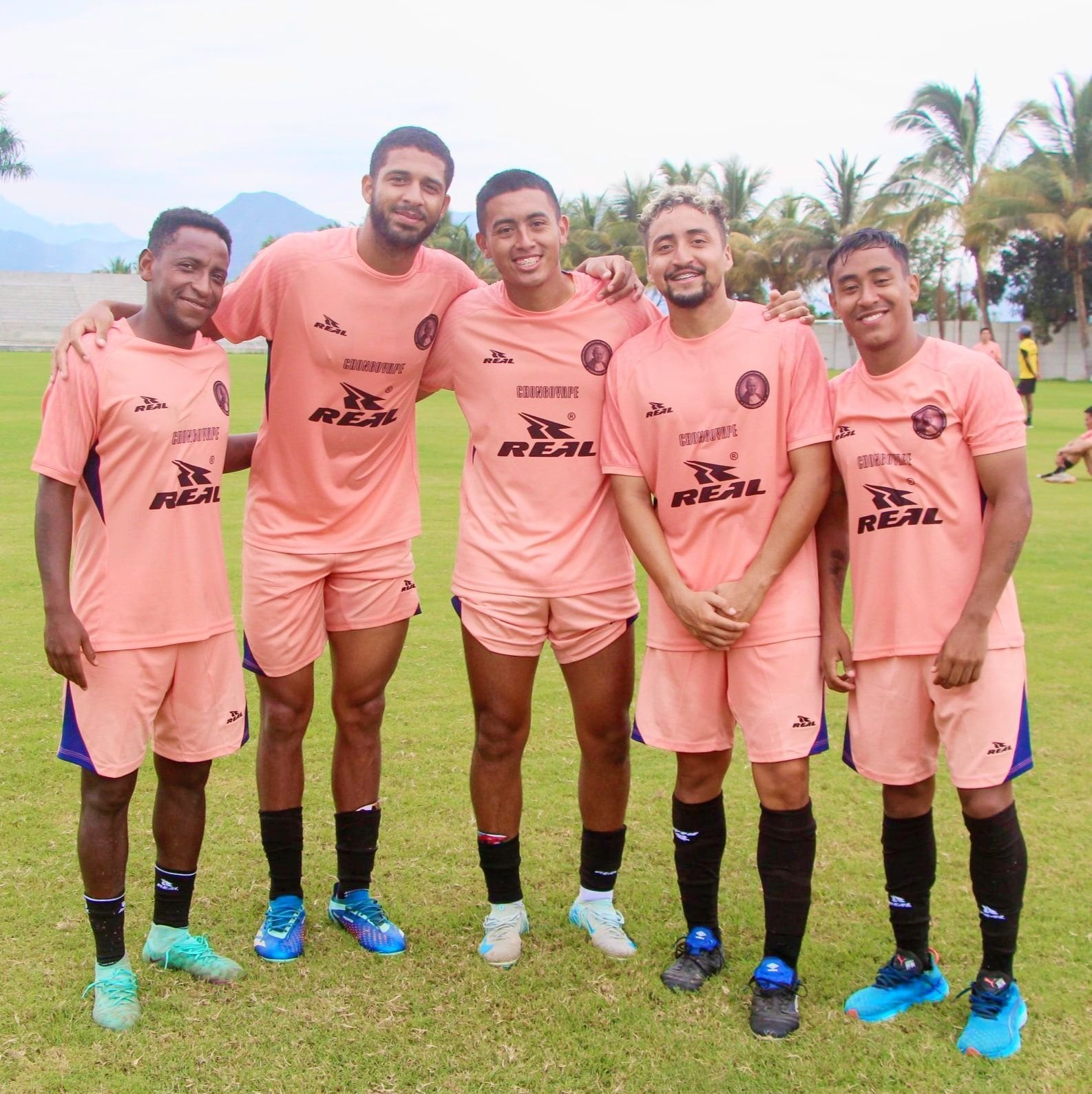 Juan Pablo II va por el golpe ante Universitario de Deportes. (Foto: @JuanPabloClub)