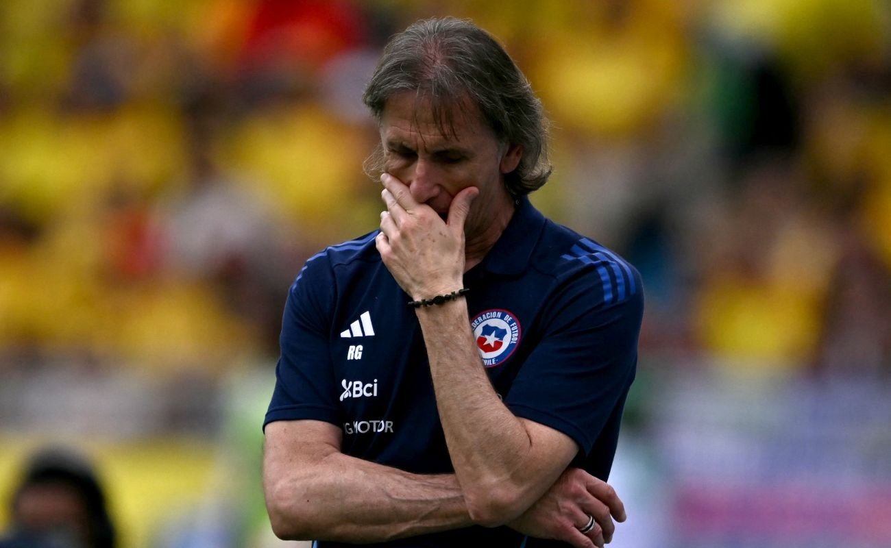 Ricardo Gareca dirige la selección chilena desde inicios del 2024. Está último en la tabla de las Eliminatorias. (Foto: AFP)
