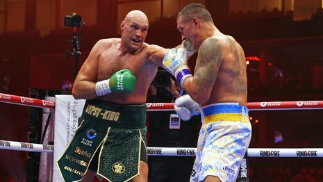 Por decisión unánime: Oleksandr Usyk venció a Tyson Fury en Arabia Saudita