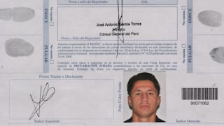 A punto de tener su DNI: el registro de RENIEC de Gianluca Lapadula que lo acerca a la Selección Peruana