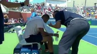 Nunca antes visto: árbitro bajó para alentar a Nick Kyrgios en pleno partido del US Open