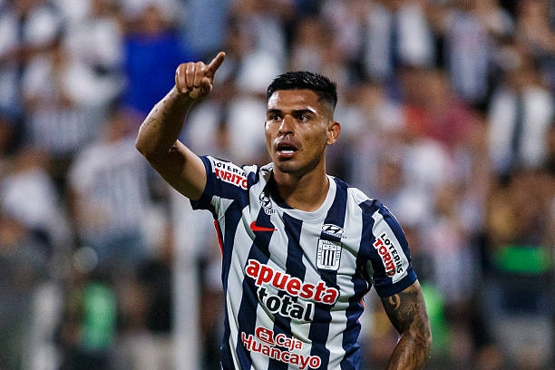¡Alerta en Alianza Lima! Confirman lesión de Luis Ramos tras exámenes médicos. (Foto: Getty Images)