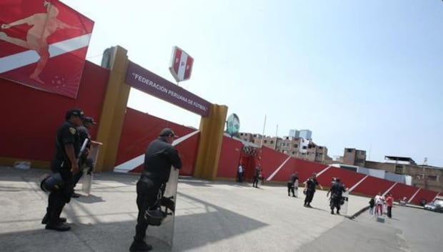 Este viernes 25 de abril se llevará a cabo la Asamblea de Bases de la FPF en la Videna. (Foto: GEC)